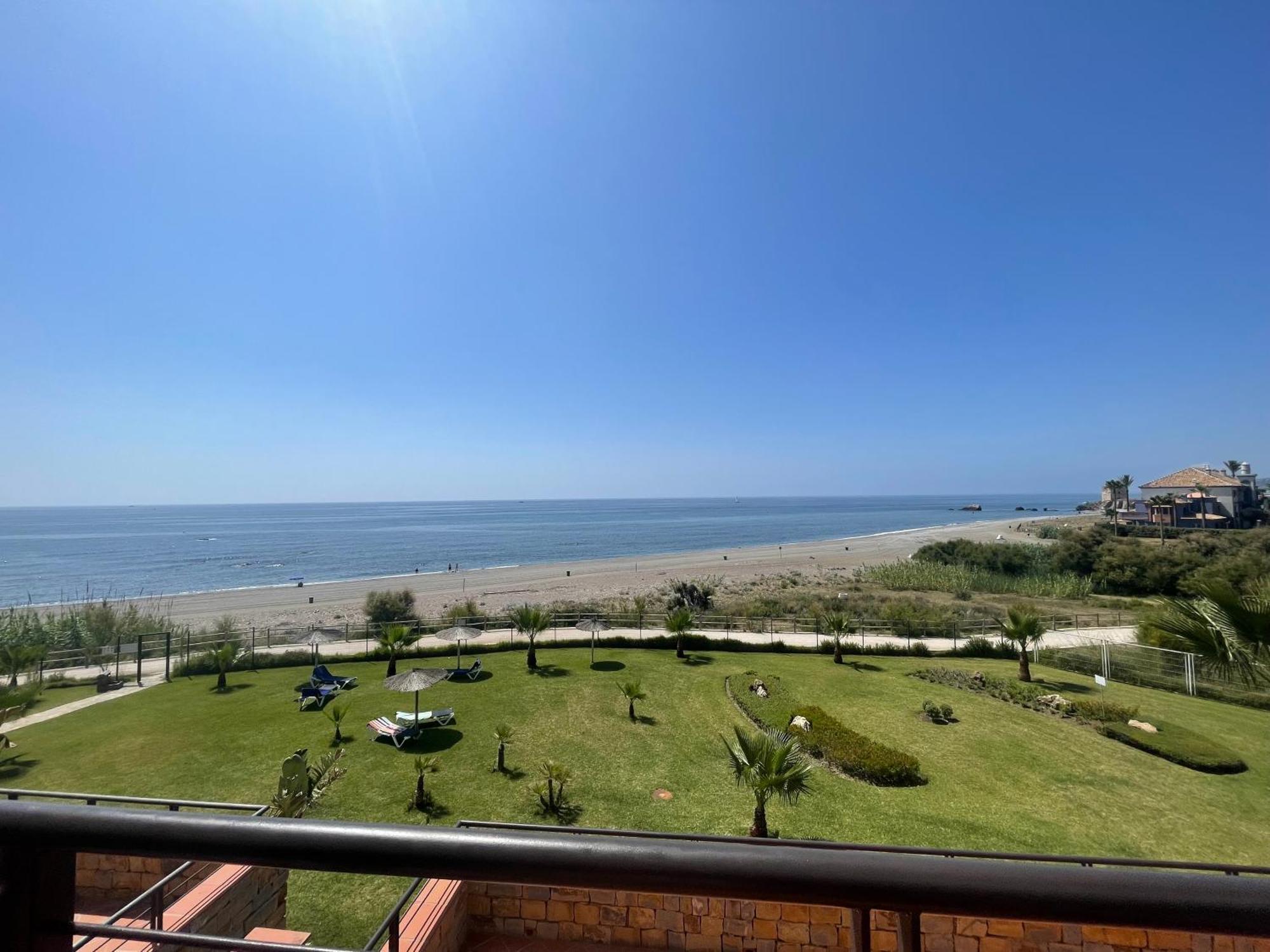 Apartamento Luxury Casares Del Mar Dp7 Exterior foto